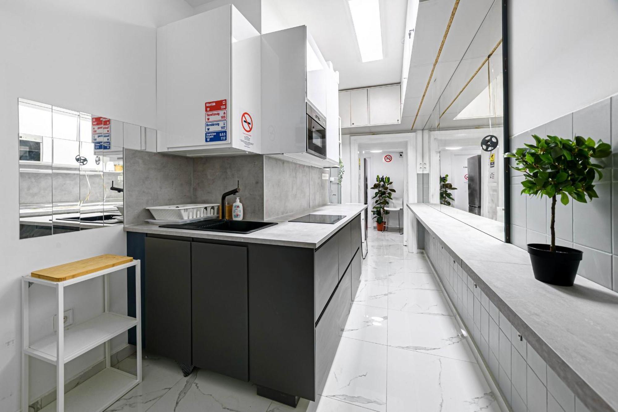 New Modern Homes Rakoczi 57 Budapest Exterior foto