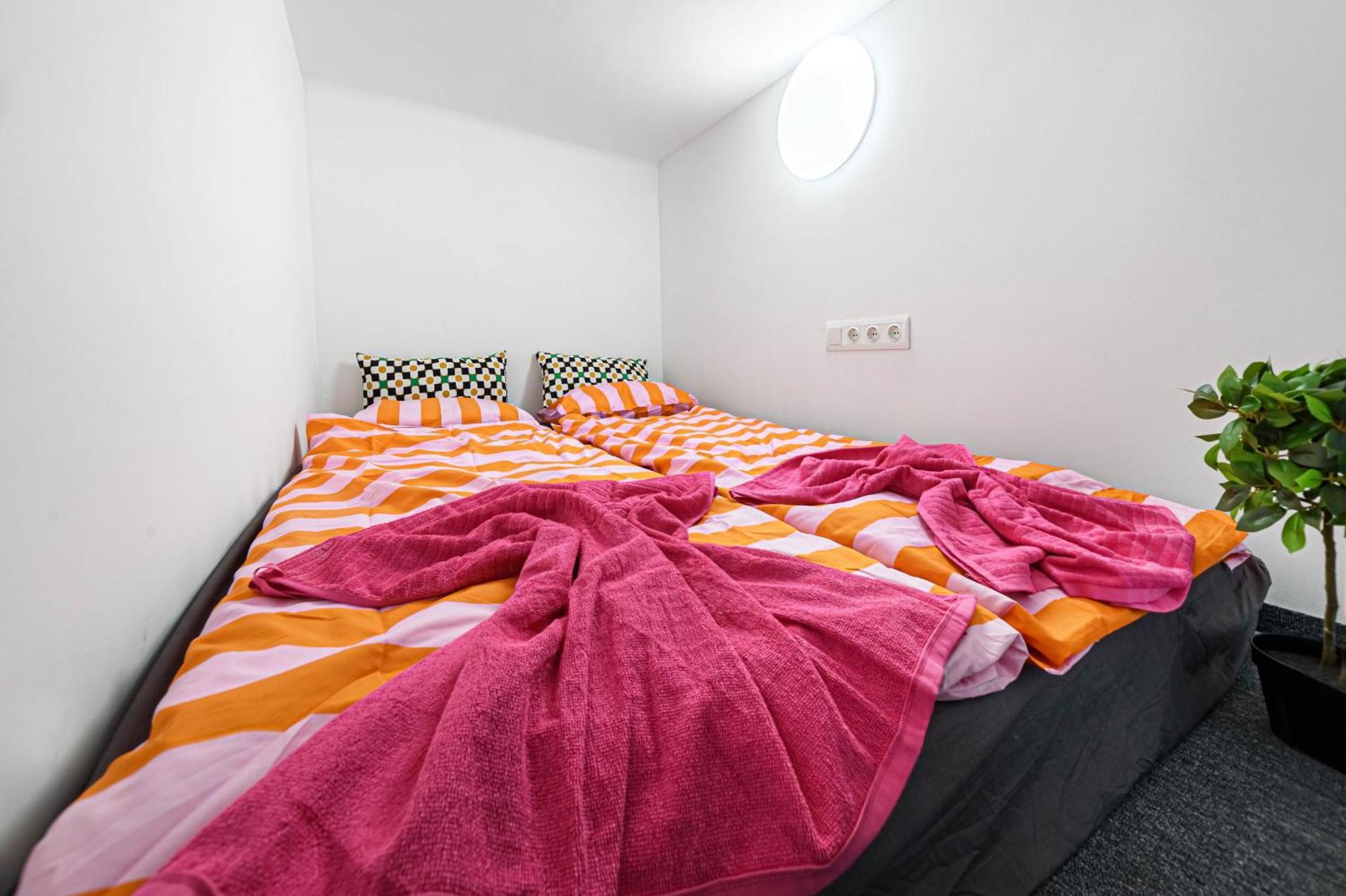 New Modern Homes Rakoczi 57 Budapest Exterior foto